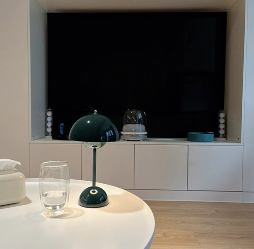 The sleek and vibrant design of this lamp has been a great addition to our family room. It perfectly.jpg