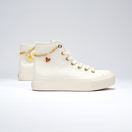 Converse platform lift A04453C 001.jpg