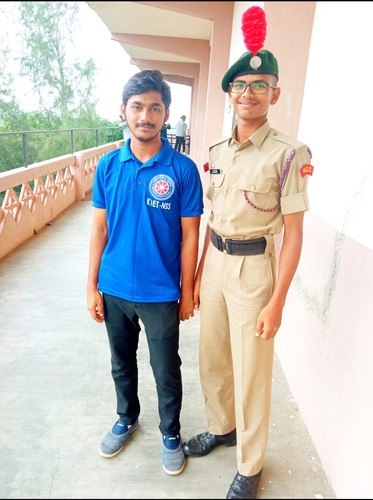 Screenshot 2023 08 26 18 32 40 996 edit com.miui.gallery.jpg