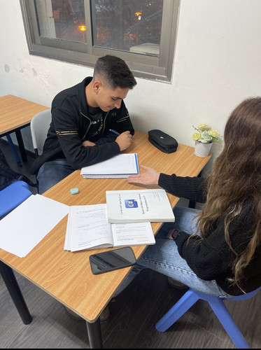 image picker 1E2DA2D4 083C 4D39 98EF 3A45F9F07BD3 6127 000005458654BB86.jpg