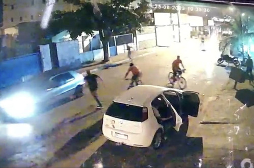 88b2d747 ef8f 464a a248 0dbba1861155.jpg