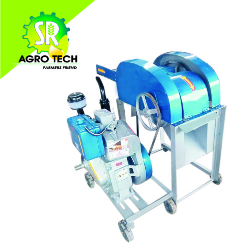 5hp engine operated horizontal chaff cutter.jpg