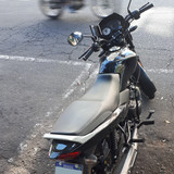 moto TVS Sport 110i '22 '23 preta vista de trás
