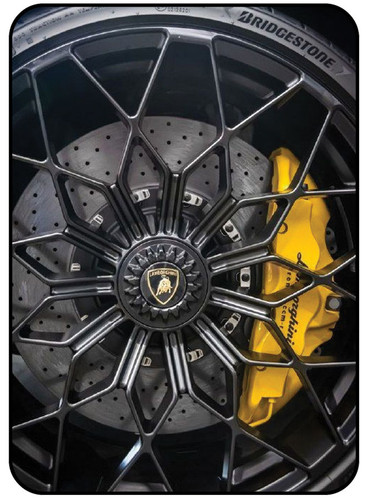 Lamborghini Wheel.jpg