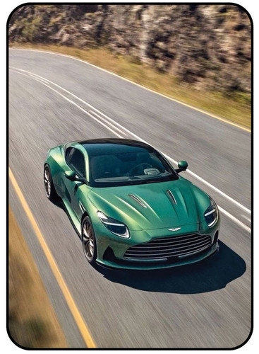 Aston Martin 4.jpg