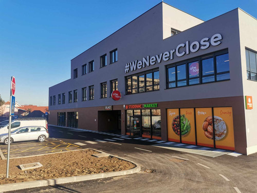 423105670 903421541321338 3020420692628655914 n.jpg