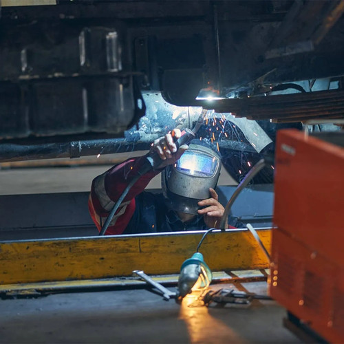 Semi Truck Repair Des Moines.jpg