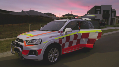 Ambulance.Australia.S01E01.Episode.1.1080p.AMZN.WEB DL.DDP2.0.H.264 FLUX.mkv 20240207 000415.510.png