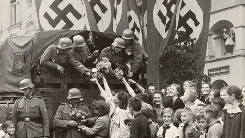 Adolf Hitler campaign chancellor propaganda Joseph Goebbels.webp