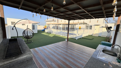 C0DD803F B486 4DDC 8E4E 1491C80E9B66.jpg