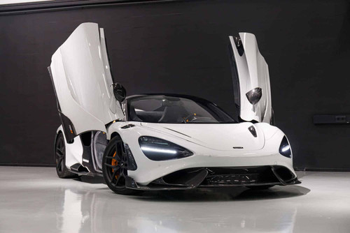 McLaren 765LT Spider grijs blog.jpg
