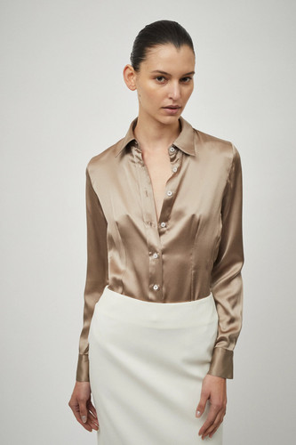 Beare Taupe001.jpg