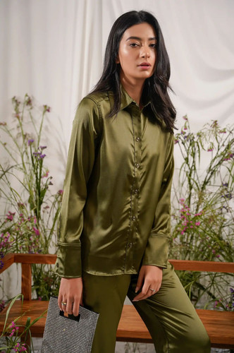 GREEN001.jpg