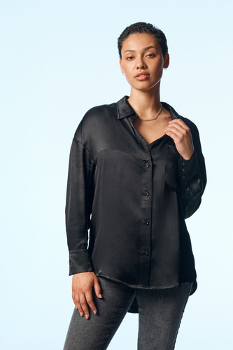 nextUK black001.jpg