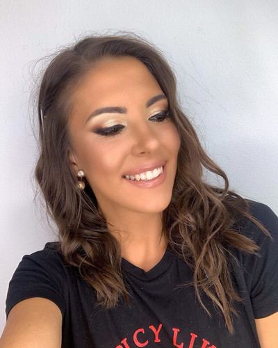 mua sara sikman 70584436 382579849085144 4300814730853662571 n.jpg