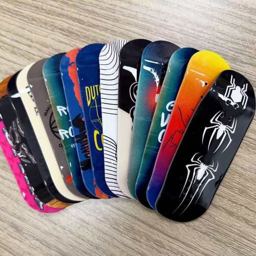 Custom Fingerboard Decks: A Visual Delight for Your Fingers.jpg