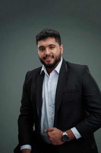 Christo Image (1).jpg