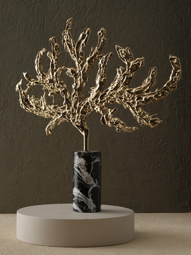 MRLTH 107 1118 1.jpg