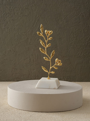 MRLTH 107 1152 1.jpg