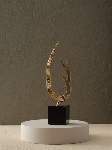 MRLTH 107 1149 1.jpg