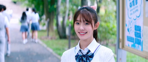 Fall.in.Love.at.First.Kiss.2019.2160p.WEB DL.DDP5.1.H265.HDR MISS.mkv 20240207 193113.693.png