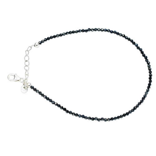 yv.1 PhotoRoom.png PhotoRoom.png