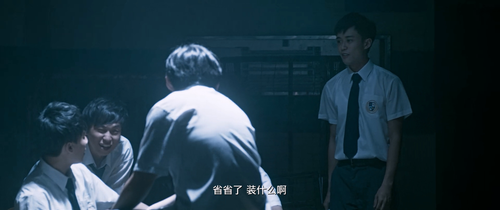 Social.Distancing.2022.1080p.WEB DL.DDP2.0.H264 MISS.mkv 20240208 191933.236.png