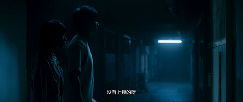 Social.Distancing.2022.2160p.WEB DL.DDP2.0.H265 MISS.mkv 20240208 192048.320.png