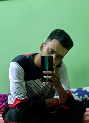 PXL 20231206 204259108.PORTRAIT 01.jpg