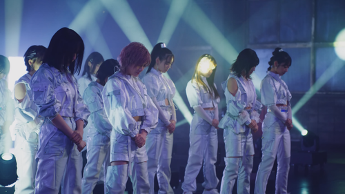 【MV full】元カレです AKB48 59th Single【公式】.mkv snapshot 00.13.280.png