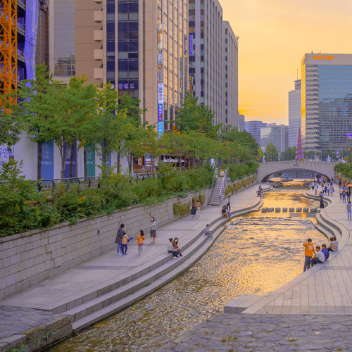 zequn gui xVFS3meofYM unsplash.jpg