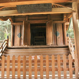 00024 桃園神社本殿，前方是半步道