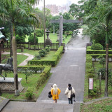 00009 有人在桃園神社玩cosplay