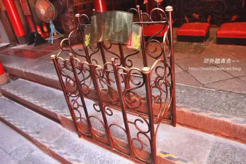 00025 北港朝天宮孝子釘.webp