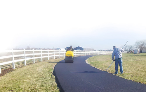 Driveway Paving Contractors Bellville, IL.jpg