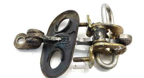 Opritor usa stanga fata + Alfa Romeo + 147 + x + 2002 + 46554275.jpg