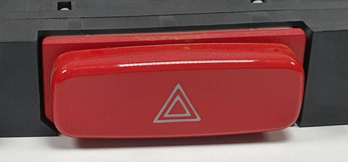 Buton avarii + Alfa Romeo + 147 + x + 2005 + 735266925.jpg