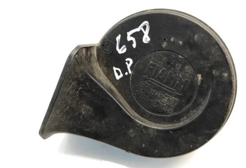 Claxon + Alfa Romeo + 147 + x + 2002 + E335717.jpg