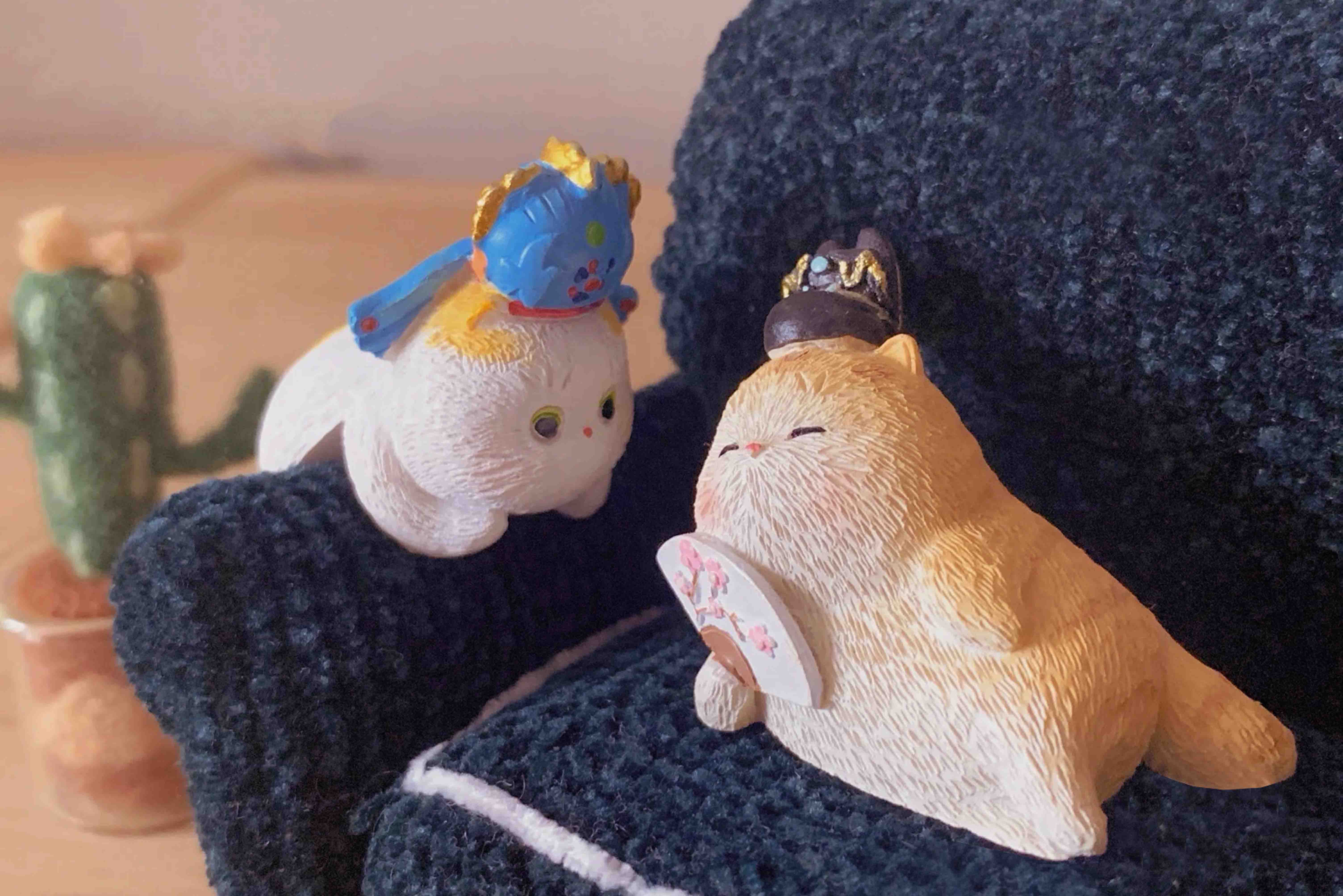 Cat's relaxing moments are spent lounging on the Handmade-Spinus Crochet Couch