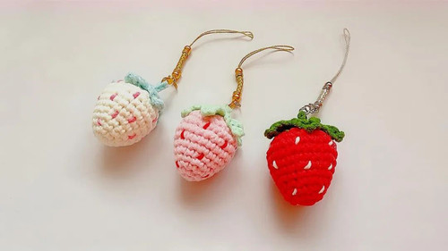 handmade spinus crochet blog - Amazing History Of Crochet 500 Years Ago 12.jpg