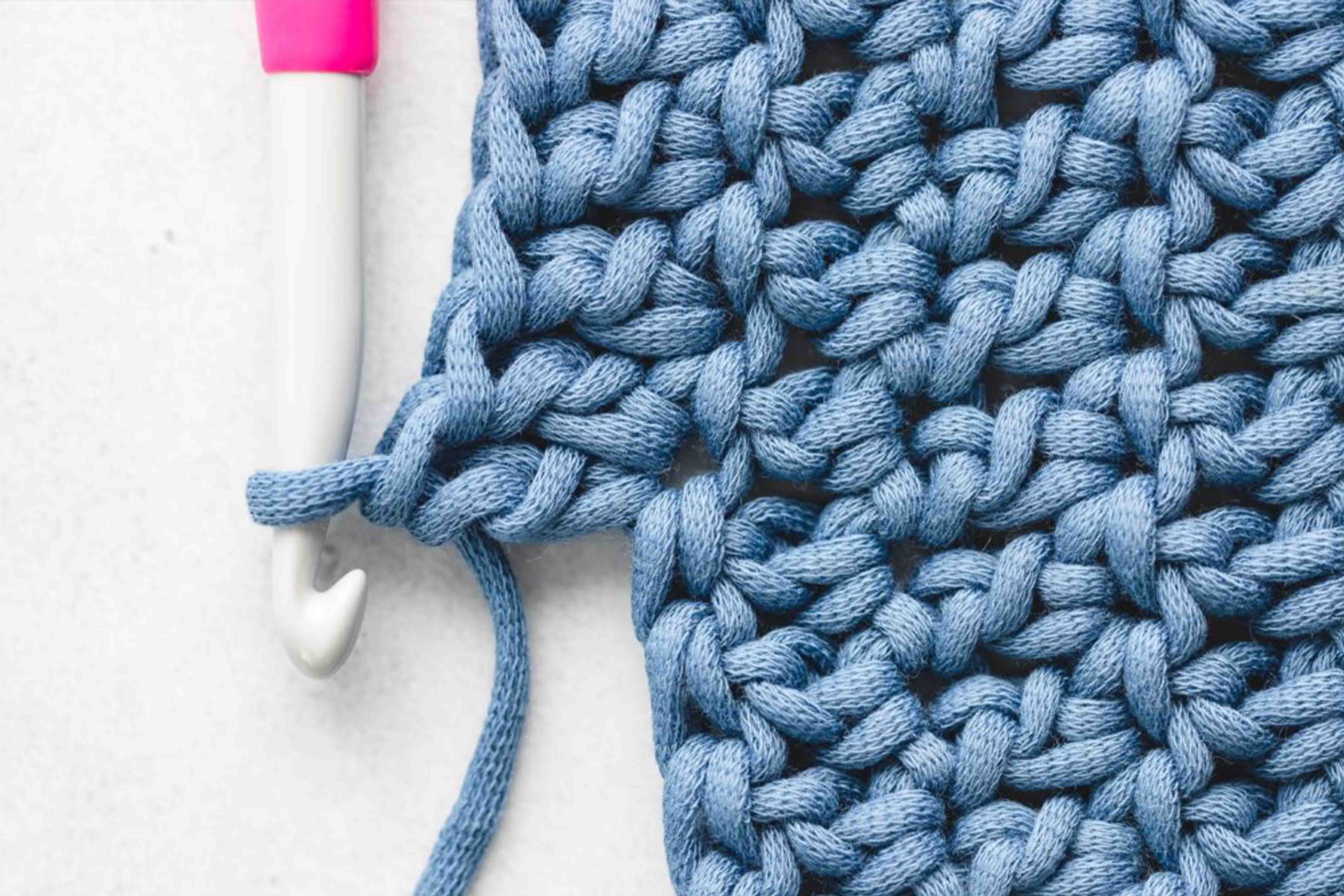 Nylon Thread and Crochet Hook from Handmade-Spinus