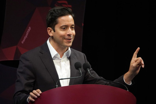 MichaelJ.Knowles@Vanderbilt2023.11.28GA 20 1200x802.jpg