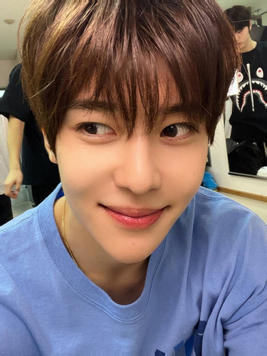 weverse 20231214210913 1.jpg