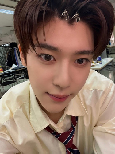weverse 20231214212534.jpg