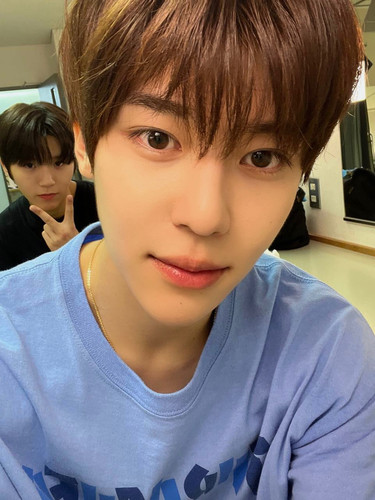 weverse 20231214210913.jpg