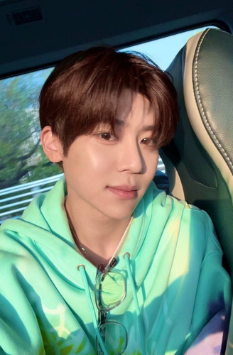 weverse 20231215001738 1.jpg