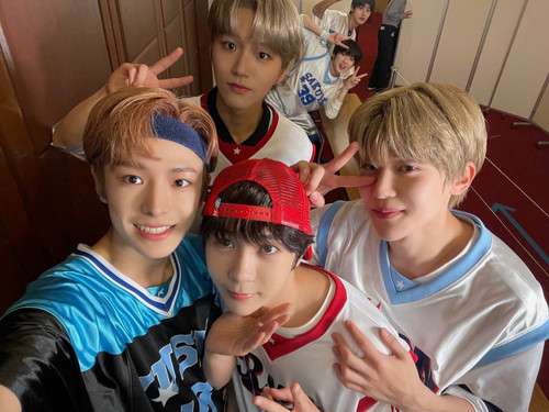 weverse 20231215005356.jpg