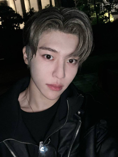 weverse 20231215012758.jpg