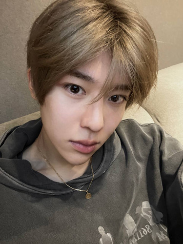 weverse 20231217175436.jpg