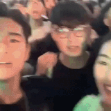 giphy.gif